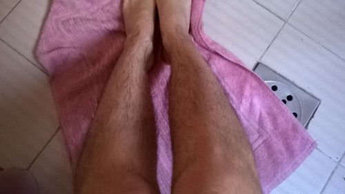 hairylegsclub: I always hated to shave my legs, but also shame to go out in public with my haired le