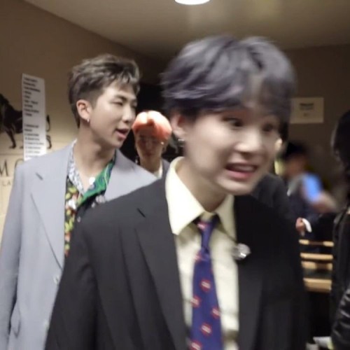 Look At Smol Yoonie