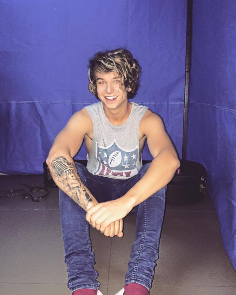 joeybowie:  Tom J Williams