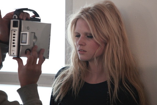 larastonestits:  Lara Stone behind the scenes for Louis Vuitton, Spring/Summer 2010