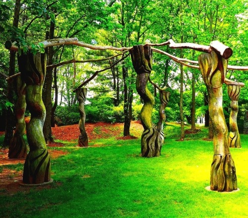 placetimemoment - TREE SUPPORT - Grounds for Sculpture - New...