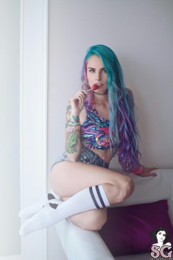 bootyfulsuicidegirls:  Paloma - Tomorrow Never Knows