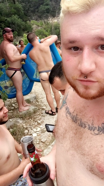 stushi-roll:Our naked day at Hippie Hollow Splash 2017 Austin Texas💦 All the butts to enjoy!🍑🙌🏻@hugobugo