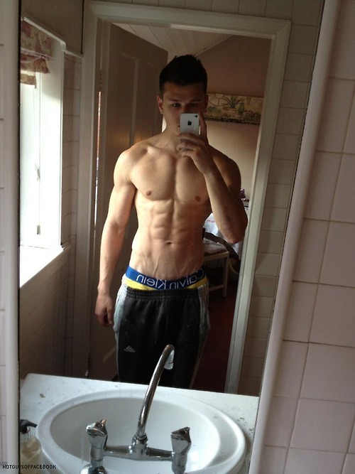 brotastic:  Be strong in body, clean in mind, lofty in ideals. (James Naismith) #gymspiration
