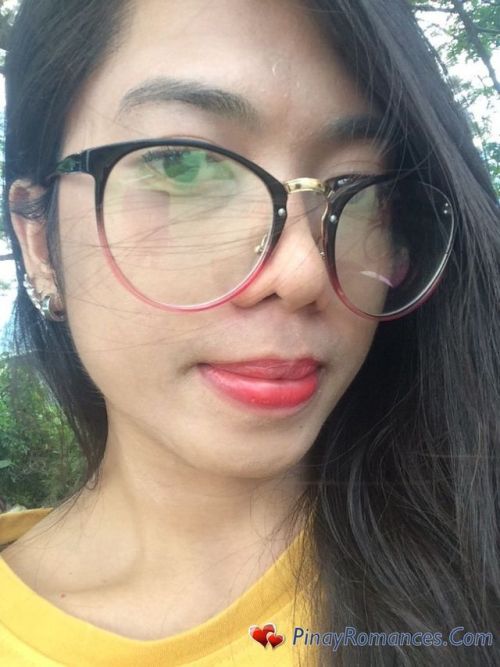 filipino ladyboy looking for her man in life