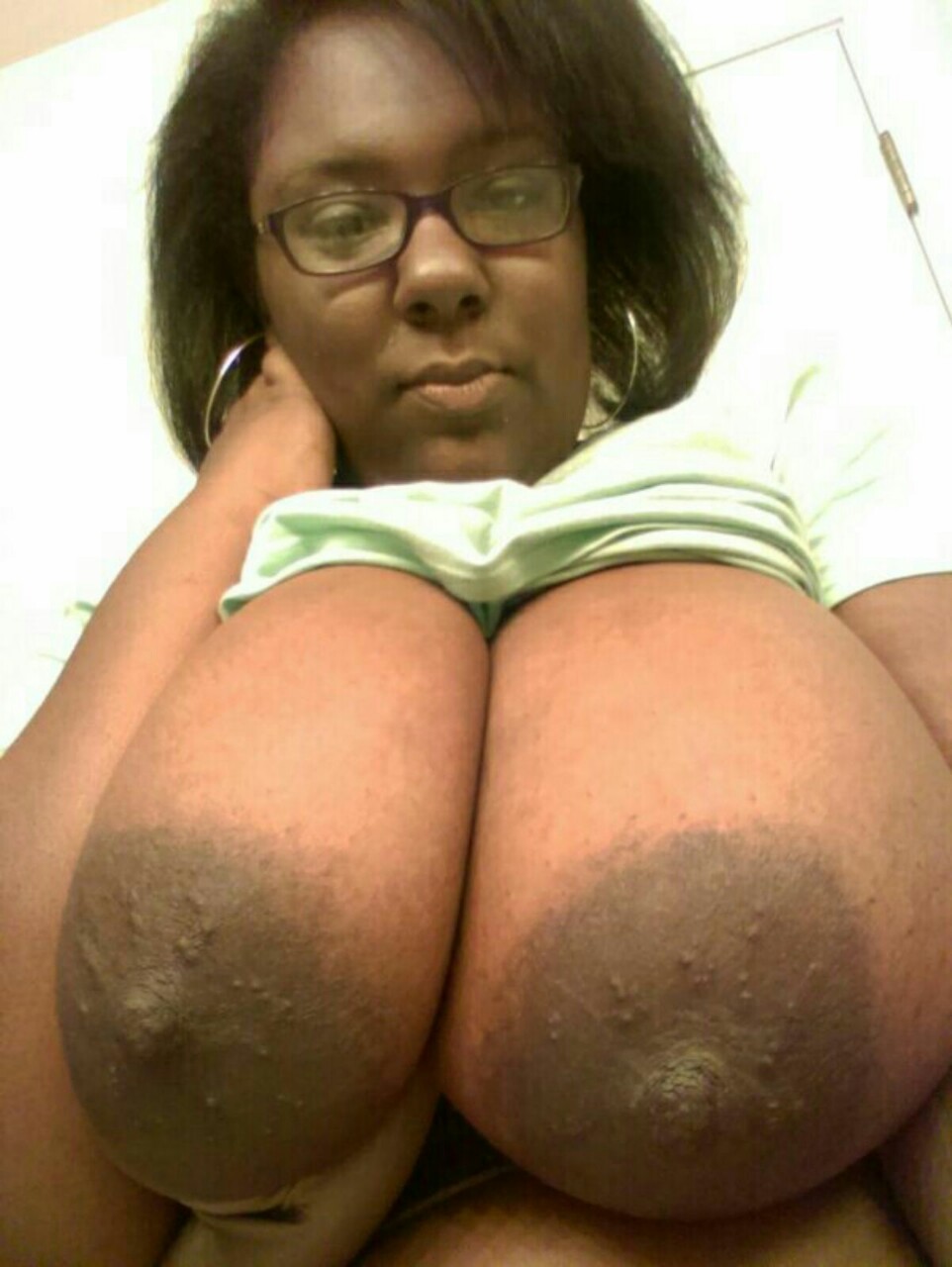 iluvbbw23:  #BBW #ASS#TITS