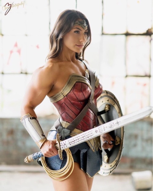 flexingtyger99: Bridgette Goudz as Wonder Woman
