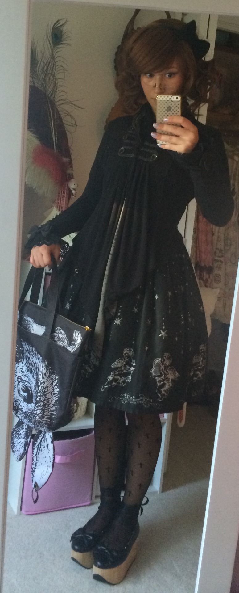 chadrickbearington:  Friday’s outfit for work~   