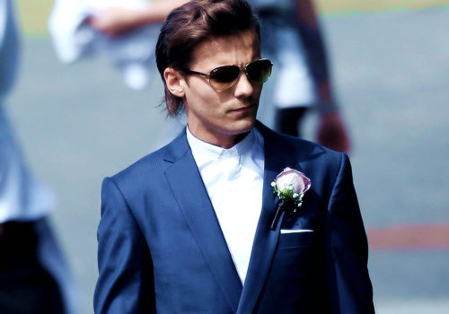 slutzouis:  July 20th: Louis’ mum wedding. 