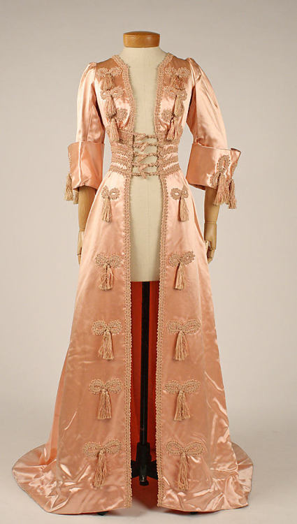 Negligee from France, 1908Met Museum