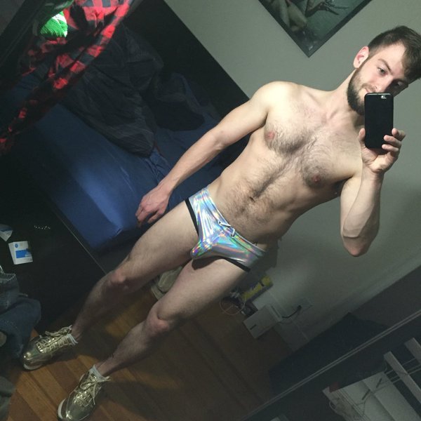txcwbysexy:  colungafrank:   Bravo Delta         Stud