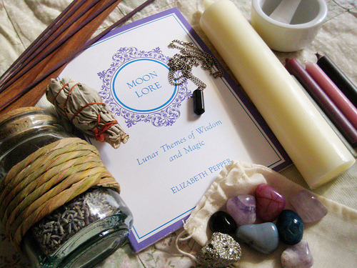fullmoontarot:  natural blues on We Heart It - http://weheartit.com/entry/4018926