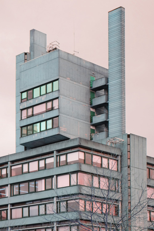 veronicadelica: charles wilson building reimagined Weronika Dudka