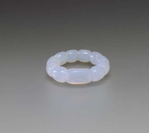 via-appia:Chalcedony ring. engraved with a female figure, possibly VenusRoman, 1st half of 1st centu