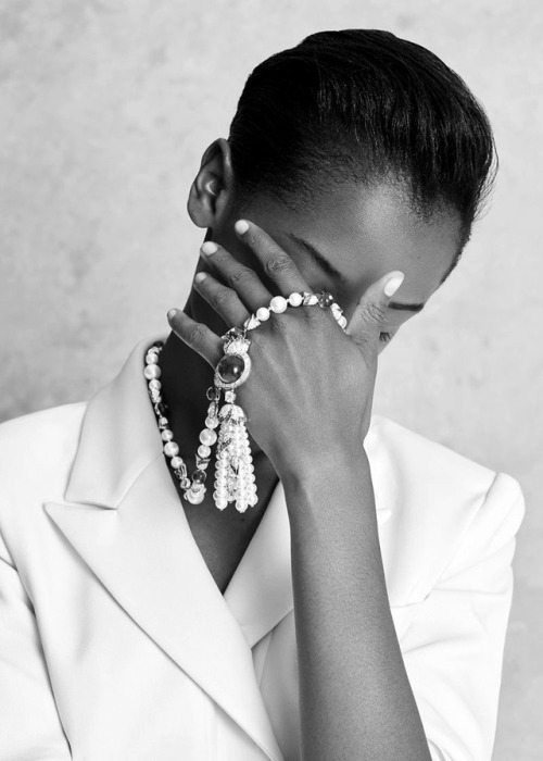 bwgirlsgallery:Letitia Wright by Edwin S Freyer