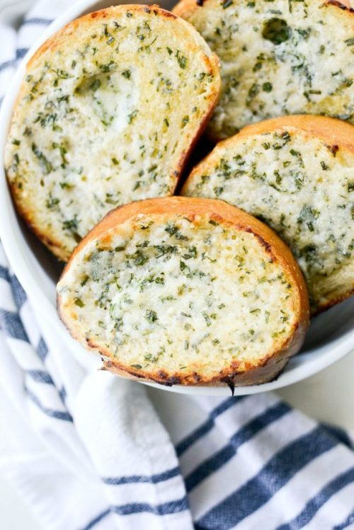 foodffs: EASY PARMESAN HERB GARLIC BREAD Follow for recipes Is this how you roll? 