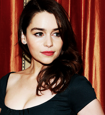 food-sleep-sweaters:  “Sometimes I feel like the kid left out - the weirdo with the silver hair that no one likes to talk to.” - Emilia Clarke  