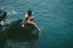 benchandcompass:  winter ocean swimming in Canada.