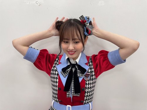 西村菜那子さんのツイート: ゆめ「ななこさん、今日は全員くまさんヘアですよ」 私「（なんか言ってるよ、ま、ポニーテールかな）」 4時間後 ノリノリでステージにいました。 t.co/ou