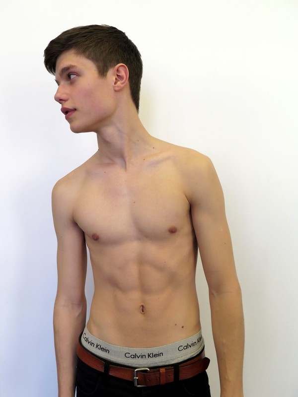 KIK: horniboini