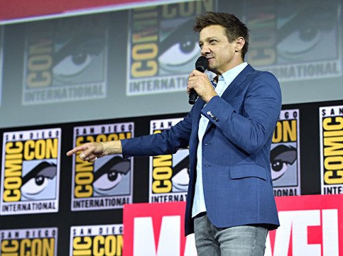  SDCC 2019: Marvel Studios’ Hawkeye will be an original series starring Jeremy Renner. Renner joined