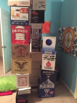 aaaand ofcourse the boxes I have for moving are all liquor boxes… (I swear these are all extras from the ABC store)