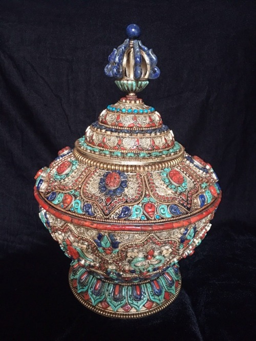 Masterpiece Pure Silver Gulpa Offering/Storage Jar crafted with Gem Inlay of Lapis Coral &amp; T