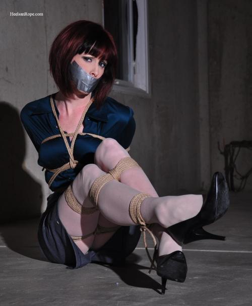 bondagehedgehog:  Hollis Ireland adult photos