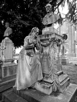 graniteonmypizza: Cimitero Monumentale, Milan, Italy, December 2016