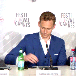 lokimasterofmischief:  Tom hiddleston and S.Pellegrino. 