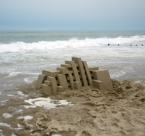 toocooltobehipster:  The Sandy Beach Architecture of Calvin Seibert