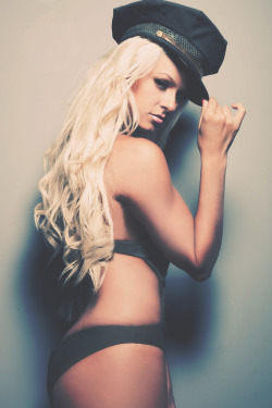 Exceldesire:   &Quot;Oh Maryse&Quot;Exceldesire | More | Follow      