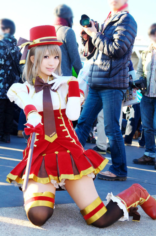 ko-zii:  【2013/12/29 Comic Market85☓速報】Model：みちこさん
