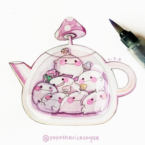 yoyothericecorpse: naughty magic shroom tea ✨✨
