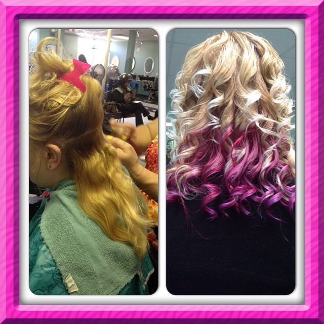 Hurr by me! #pink #purple #red #curls #hair