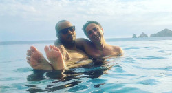 uproxx:  Zach Braff And Donald Faison Enjoy A Cozy ‘Scrubs’ Reunion In Cabo Zach Braff and Donald Faison’s bromance is still alive and well in Cabo. View on Uproxx 