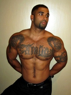 dominicanmen:  Damn…