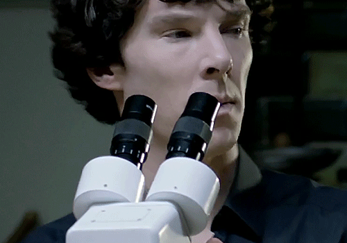jovnlock:  sherlock-undercover:  THIS!  #sherlock seeing john in his army uniform