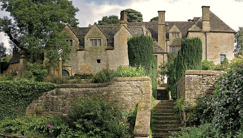 pagewoman: Snowshill Manor, Broadway, Gloucestershire, England