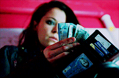 tatianamaslanys: orphan black rewatch: 1x01, natural selection → favorite sarah scenes [2/7]