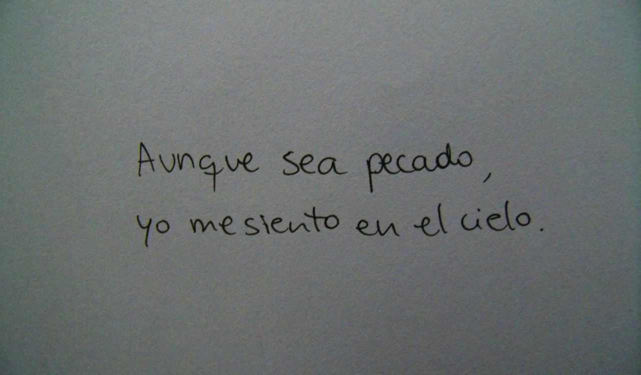 solo-busco-felicidad-123:  Alex Andwanter te amo :( 