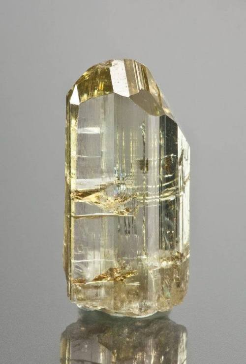 Yellow TanzaniteWhile technically a plain old gem zoisite, it is the same mineral that is found in g