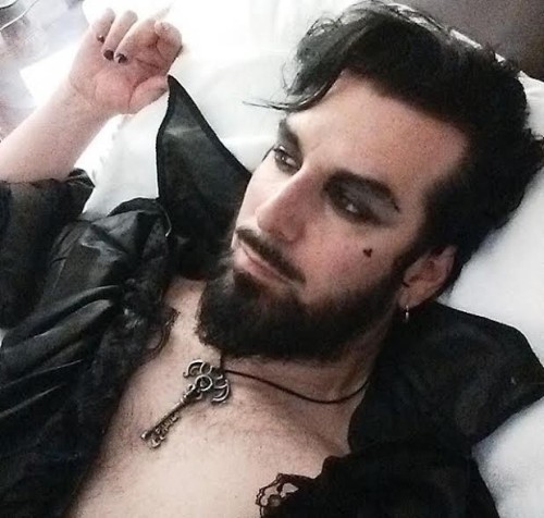 I Am Still Completely FERAL For This Man So Here's Some Of My Favorite Pics I've Saved (nabbed From Pinterest,