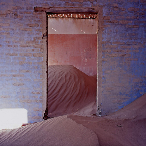 atavus: Mark Daniel - Kolmanskop, 2008 