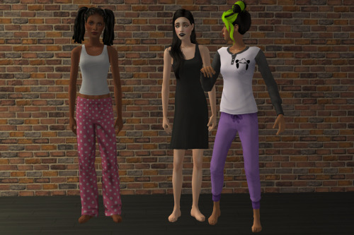 PajamaClassic (TF) replaced with @deedee-sims Amaryll’s Boyfriend PJs with polka dots, MDP’s 4t2 SP1