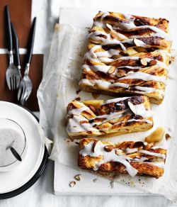 confectionerybliss:  Caramelised Apple Danish With Cardamom Icing | Gourmet Traveller 