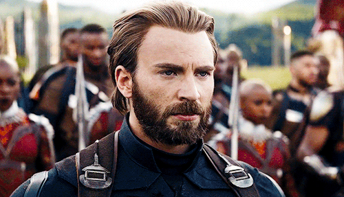 dailyavengers:Steve rogers in Avengers: infinity war
