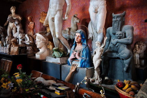 the-iridescence:  Still Life by Steve McCurry