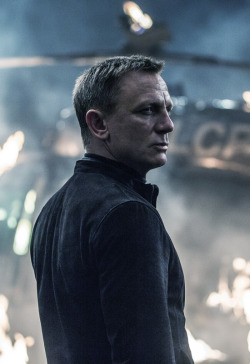 johnnybravo20:  Daniel Craig - Spectre (2015) 