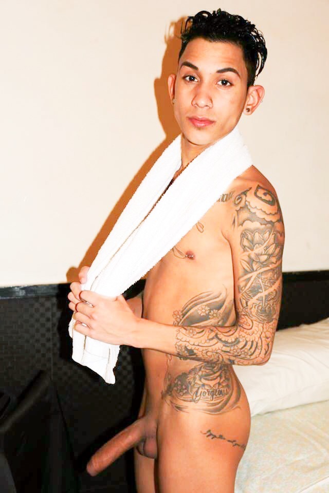 slimtatted:  Photoshoot #2 #PhotoFreedom
